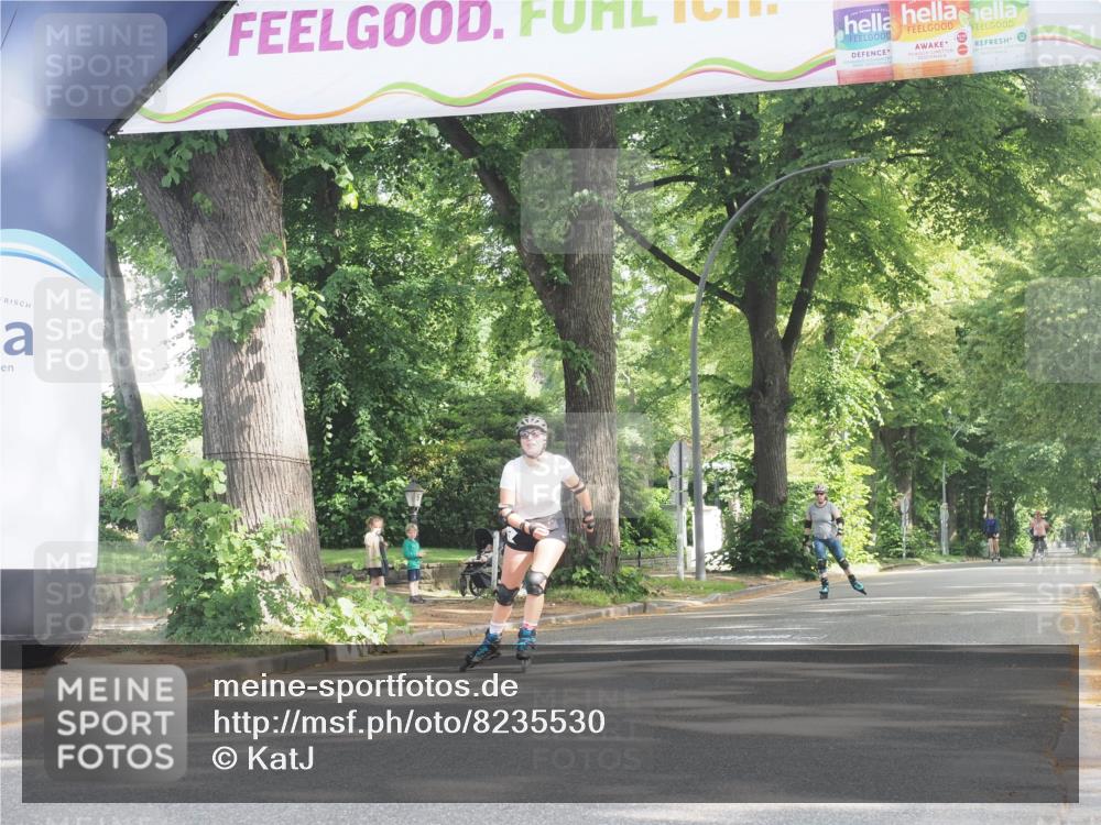 29.06.2025 - hella hamburg halbmarathon KatJ http://msf.ph/oto/8235530 29.06.2025 09:47:10 Zwischen KM18-KM19  meine-sportfotos.de