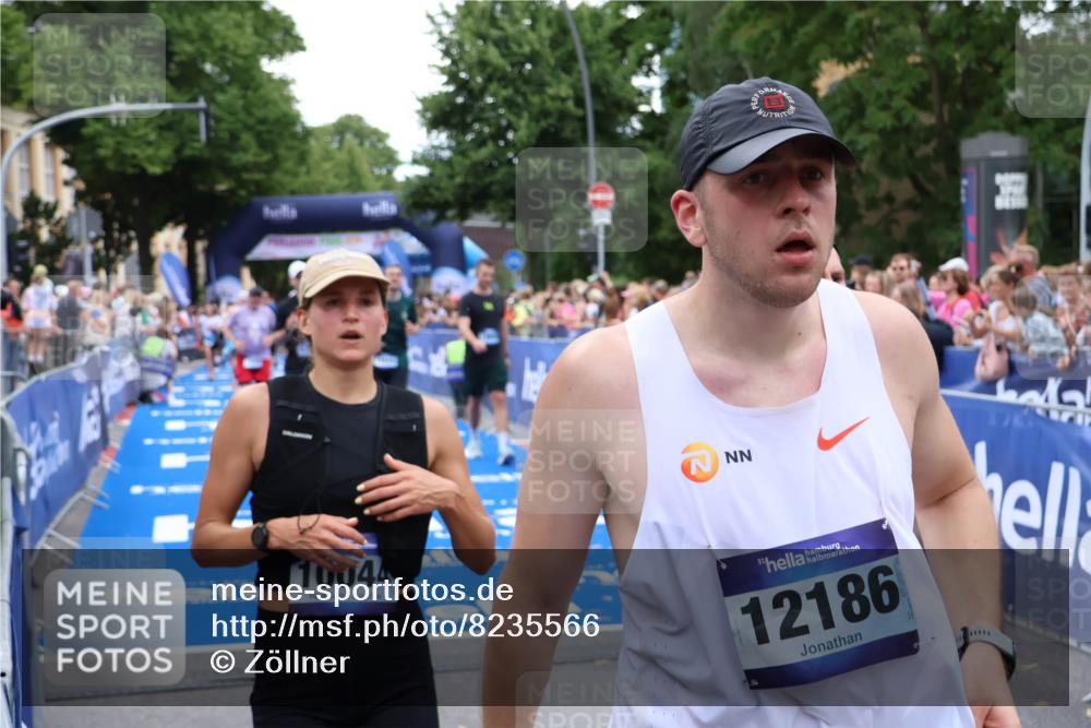 29.06.2025 - hella hamburg halbmarathon Zöllner http://msf.ph/oto/8235566 29.06.2025 10:54:57 Ziel 1327, 1506, 6994, 8514, 10266, 13988, 14638, 14660, 14845, 15156, 16047, 16623, 16868, 17261, 18325 meine-sportfotos.de