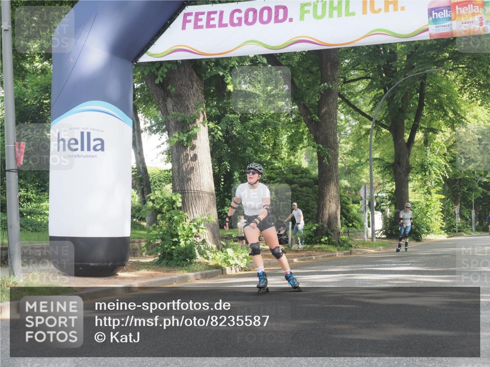 29.06.2025 - hella hamburg halbmarathon KatJ http://msf.ph/oto/8235587 29.06.2025 09:47:10 Zwischen KM18-KM19  meine-sportfotos.de