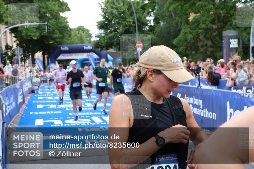 29.06.2025 - hella hamburg halbmarathon Zöllner http://msf.ph/oto/8235600 29.06.2025 10:54:57 Ziel 1327, 1506, 6994, 8514, 10266, 13988, 14638, 14660, 14845, 15156, 16047, 16623, 16868, 17261, 18325 meine-sportfotos.de