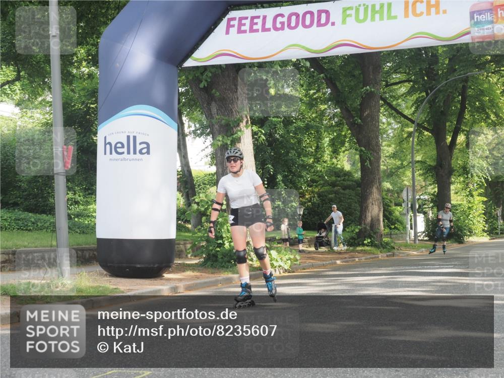 29.06.2025 - hella hamburg halbmarathon KatJ http://msf.ph/oto/8235607 29.06.2025 09:47:10 Zwischen KM18-KM19  meine-sportfotos.de