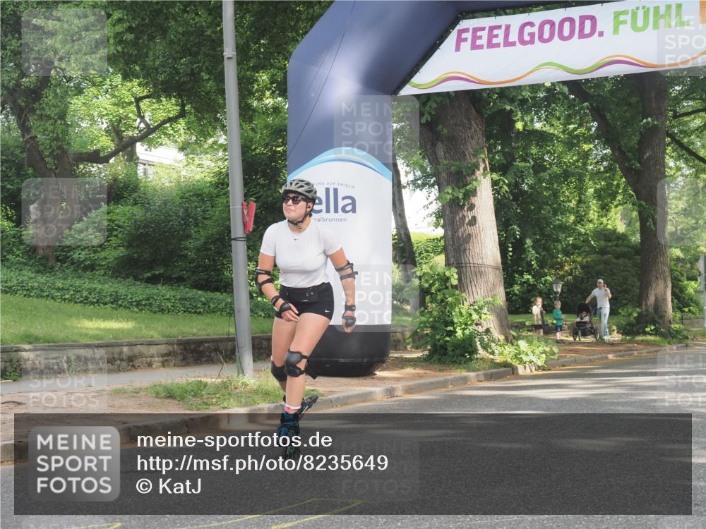 29.06.2025 - hella hamburg halbmarathon KatJ http://msf.ph/oto/8235649 29.06.2025 09:47:11 Zwischen KM18-KM19  meine-sportfotos.de