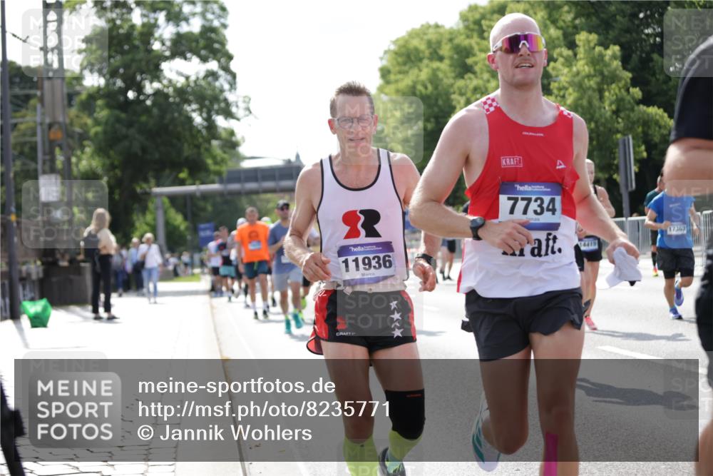 29.06.2025 - hella hamburg halbmarathon Jannik Wohlers http://msf.ph/oto/8235771 29.06.2025 09:53:30 Lombardsbrücke 1098, 2270, 2516, 2823, 4140, 4235, 4247, 4949, 5115, 5362, 5528, 5532, 5650, 6198, 6309, 6575, 7167, 7385, 7480, 7734, 8023, 8269, 9030, 9043, 9105, 9619, 9633, 10792, 11077, 11936, 13223, 13225, 13554, 13667, 14415, 14618, 14619, 14730, 15026, 15611, 15784, 15851, 16081, 16136, 16466, 16475, 16549, 16624, 16625, 16677, 16766, 17032, 17033, 17363, 17376, 17864, 17997, 18249, 18718, 18790, 18873, 19112 meine-sportfotos.de