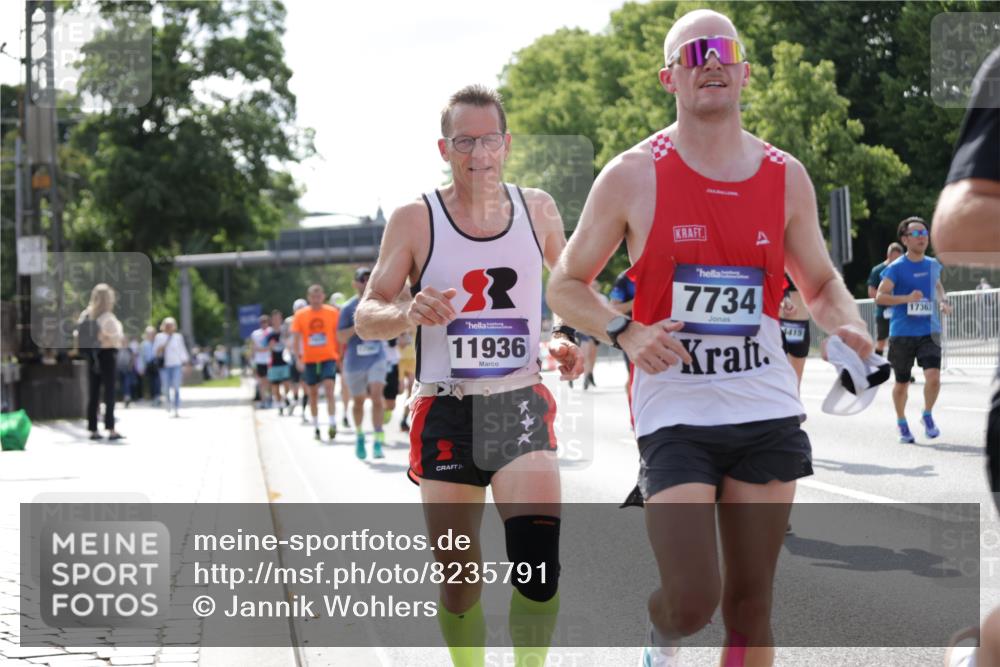 29.06.2025 - hella hamburg halbmarathon Jannik Wohlers http://msf.ph/oto/8235791 29.06.2025 09:53:30 Lombardsbrücke 1098, 2270, 2516, 2823, 4140, 4235, 4247, 4949, 5115, 5362, 5528, 5532, 5650, 6198, 6309, 6575, 7167, 7385, 7480, 7734, 8023, 8269, 9030, 9043, 9105, 9619, 9633, 10792, 11077, 11936, 13223, 13225, 13554, 13667, 14415, 14618, 14619, 14730, 15026, 15611, 15784, 15851, 16081, 16136, 16466, 16475, 16549, 16624, 16625, 16677, 16766, 17032, 17033, 17363, 17376, 17864, 17997, 18249, 18718, 18790, 18873, 19112 meine-sportfotos.de