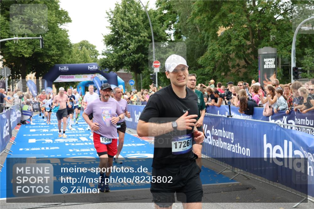 29.06.2025 - hella hamburg halbmarathon Zöllner http://msf.ph/oto/8235802 29.06.2025 10:55:00 Ziel 1327, 1506, 3652, 4249, 4616, 5020, 6433, 6994, 8514, 8698, 10266, 13988, 14638, 14660, 14845, 15156, 16047, 16623, 16868, 18181, 18325 meine-sportfotos.de