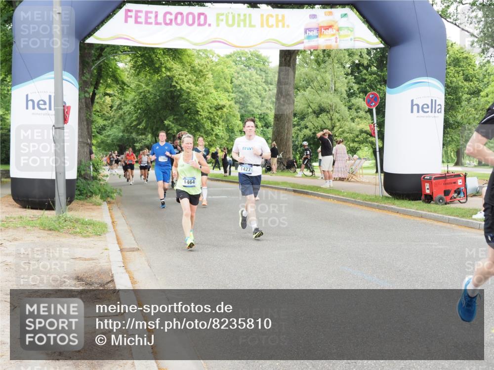 29.06.2025 - hella hamburg halbmarathon MichiJ http://msf.ph/oto/8235810 29.06.2025 10:50:00 Zwischen KM18-KM19 1254, 1427, 1464, 2683, 3921, 4538, 5384, 9439, 9554, 10705, 12004, 13503, 14135, 15252, 16808, 18999, 19023 meine-sportfotos.de