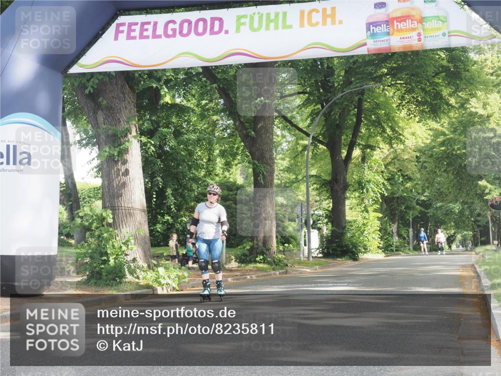 29.06.2025 - hella hamburg halbmarathon KatJ http://msf.ph/oto/8235811 29.06.2025 09:47:14 Zwischen KM18-KM19  meine-sportfotos.de