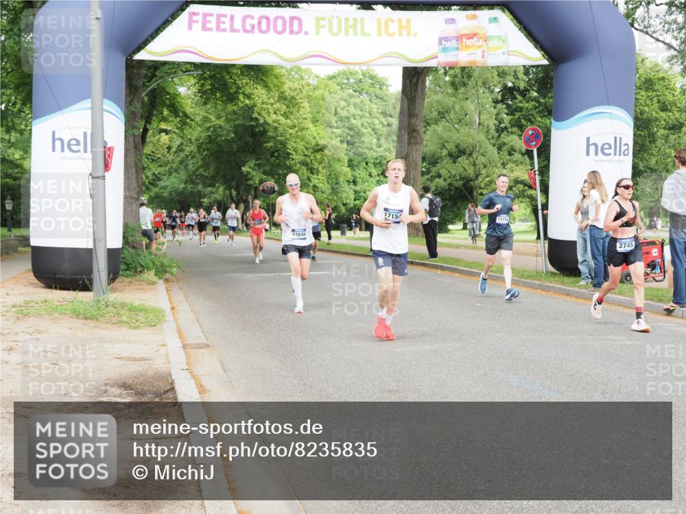 29.06.2025 - hella hamburg halbmarathon MichiJ http://msf.ph/oto/8235835 29.06.2025 10:27:05 Zwischen KM18-KM19 1710, 2745, 12137, 13755, 14688, 17154, 17646, 17726, 18276 meine-sportfotos.de