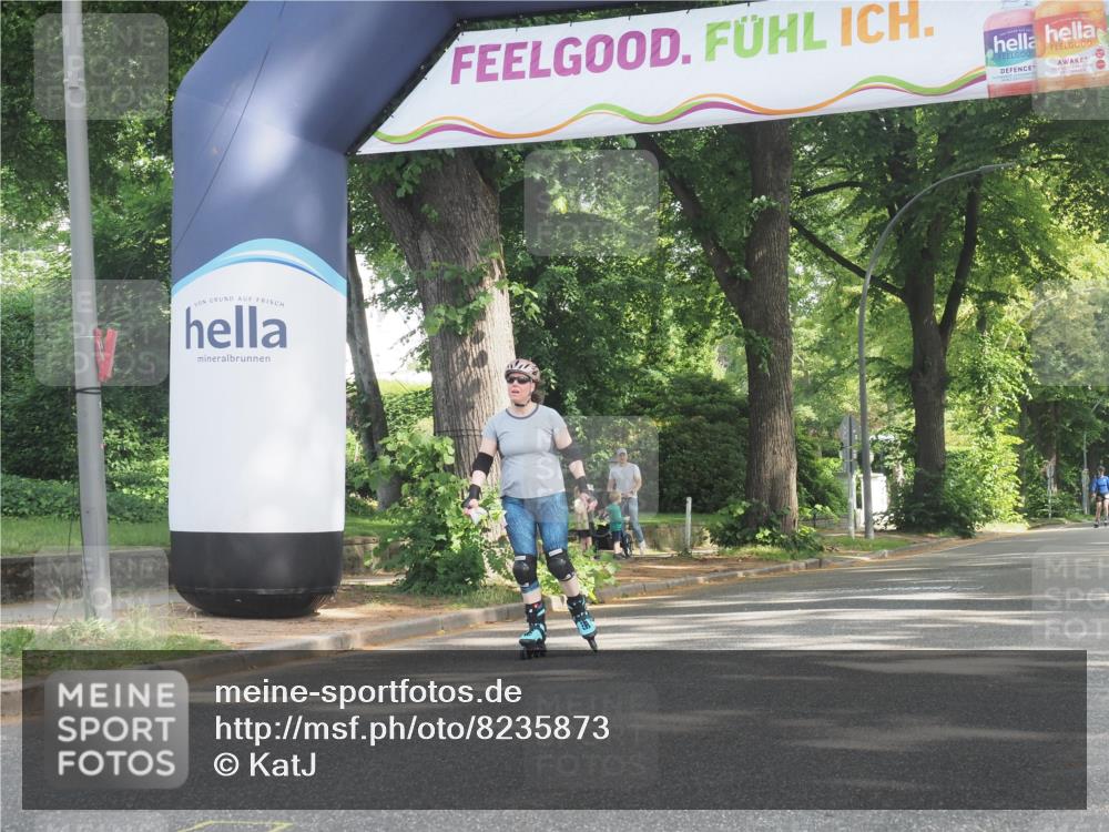 29.06.2025 - hella hamburg halbmarathon KatJ http://msf.ph/oto/8235873 29.06.2025 09:47:15 Zwischen KM18-KM19  meine-sportfotos.de