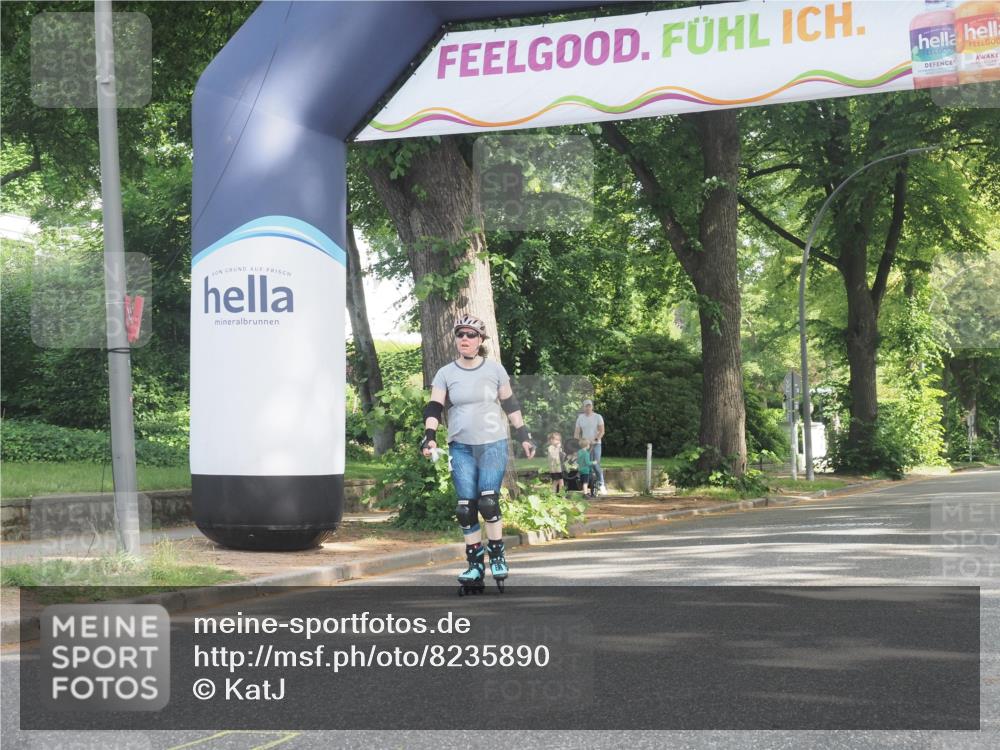 29.06.2025 - hella hamburg halbmarathon KatJ http://msf.ph/oto/8235890 29.06.2025 09:47:15 Zwischen KM18-KM19  meine-sportfotos.de