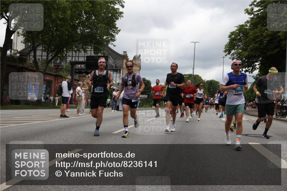 29.06.2025 - hella hamburg halbmarathon Yannick Fuchs http://msf.ph/oto/8236141 29.06.2025 10:47:08 20KM 1061, 1258, 1499, 1683, 1706, 1783, 2074, 2099, 2208, 2346, 2910, 3059, 3334, 3399, 3999, 4065, 4419, 4587, 4635, 5077, 5607, 5907, 6198, 6628, 6897, 7232, 7383, 7509, 8273, 8361, 8587, 8651, 9065, 9163, 9537, 10724, 11217, 11588, 11589, 11604, 11689, 11992, 12155, 12413, 12482, 12490, 12875, 12910, 14323, 14805, 15126, 15179, 15430, 15681, 15980, 16467, 16538, 16986, 18249, 18720, 18901, 19208, 19244 meine-sportfotos.de