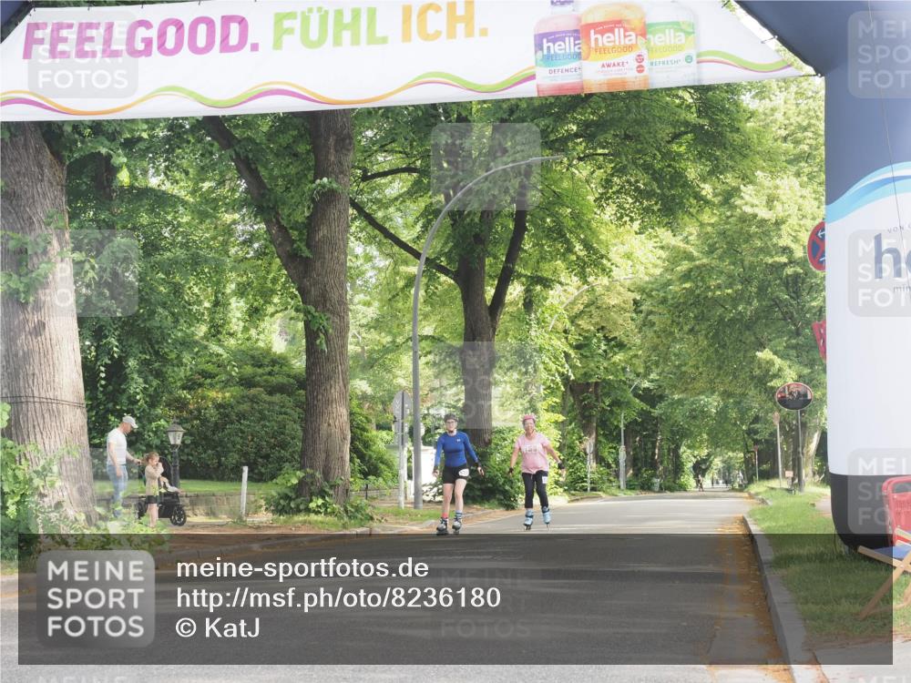 29.06.2025 - hella hamburg halbmarathon KatJ http://msf.ph/oto/8236180 29.06.2025 09:47:23 Zwischen KM18-KM19  meine-sportfotos.de