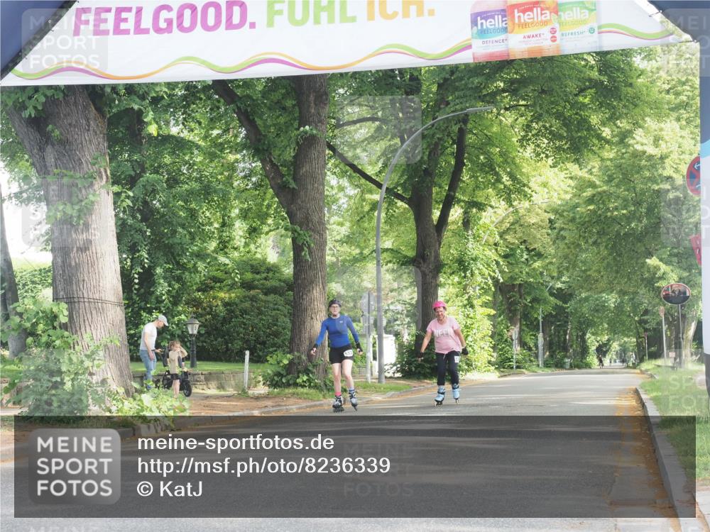 29.06.2025 - hella hamburg halbmarathon KatJ http://msf.ph/oto/8236339 29.06.2025 09:47:25 Zwischen KM18-KM19  meine-sportfotos.de