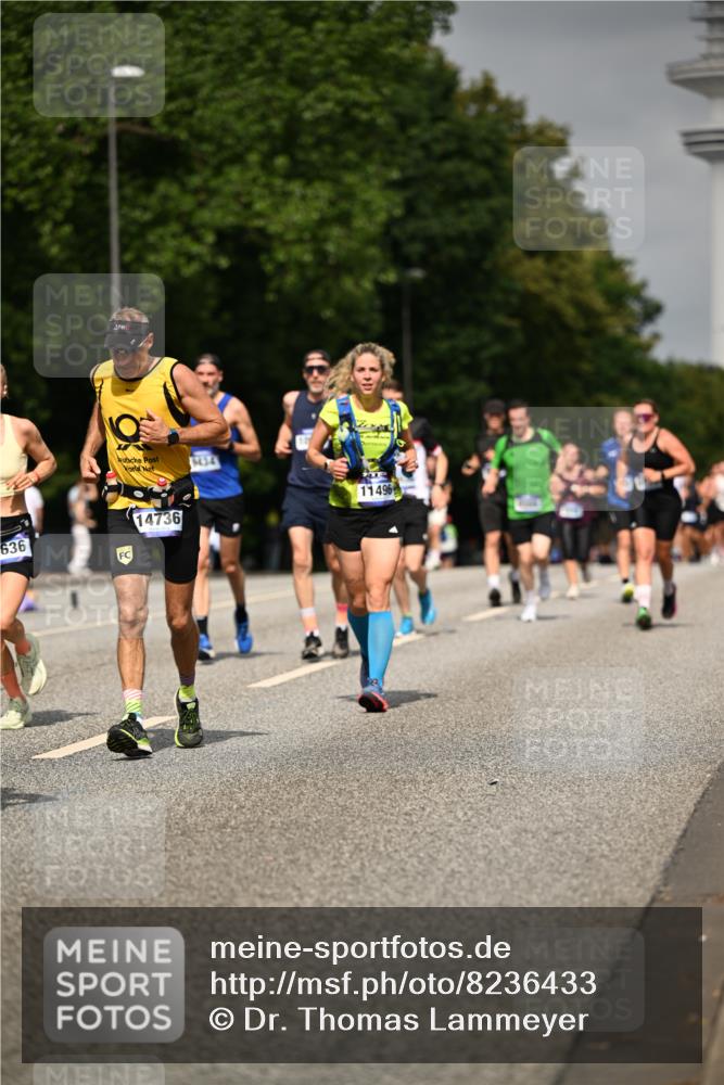 29.06.2025 - hella hamburg halbmarathon Dr. Thomas Lammeyer http://msf.ph/oto/8236433 29.06.2025 10:13:45 Kennedybrücke 1838, 3921, 5511, 7042, 7187, 7333, 7636, 8219, 9366, 9434, 9674, 9781, 10036, 10819, 10943, 11067 meine-sportfotos.de