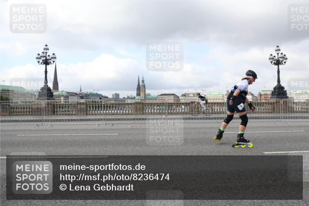 29.06.2025 - hella hamburg halbmarathon Lena Gebhardt http://msf.ph/oto/8236474 29.06.2025 09:01:59 Lombardsbrücke  meine-sportfotos.de