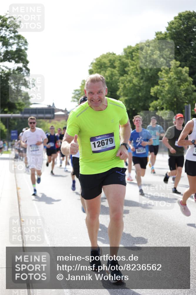 29.06.2025 - hella hamburg halbmarathon Jannik Wohlers http://msf.ph/oto/8236562 29.06.2025 09:53:42 Lombardsbrücke 1098, 1119, 1399, 1413, 1424, 1476, 1892, 1902, 3477, 3785, 4183, 4185, 4235, 4237, 4270, 5528, 6198, 6831, 7167, 7297, 7734, 8743, 8928, 9043, 9105, 9463, 9482, 9619, 10529, 11773, 11848, 11936, 12084, 12159, 12203, 12679, 12706, 12724, 12747, 13297, 14415, 14541, 14730, 15001, 15333, 15365, 15784, 15825, 15950, 16081, 16136, 16314, 16466, 16625, 16627, 16893, 17332, 17363, 17451, 17864, 17997, 18499, 18815, 19112 meine-sportfotos.de
