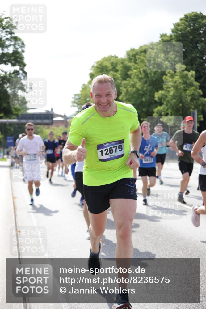 29.06.2025 - hella hamburg halbmarathon Jannik Wohlers http://msf.ph/oto/8236575 29.06.2025 09:53:42 Lombardsbrücke 1098, 1119, 1399, 1413, 1424, 1476, 1892, 1902, 3477, 3785, 4183, 4185, 4235, 4237, 4270, 5528, 6198, 6831, 7167, 7297, 7734, 8743, 8928, 9043, 9105, 9463, 9482, 9619, 10529, 11773, 11848, 11936, 12084, 12159, 12203, 12679, 12706, 12724, 12747, 13297, 14415, 14541, 14730, 15001, 15333, 15365, 15784, 15825, 15950, 16081, 16136, 16314, 16466, 16625, 16627, 16893, 17332, 17363, 17451, 17864, 17997, 18499, 18815, 19112 meine-sportfotos.de