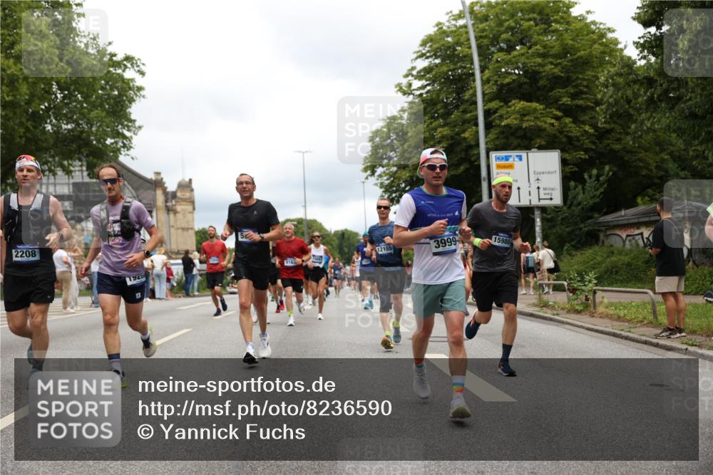 29.06.2025 - hella hamburg halbmarathon Yannick Fuchs http://msf.ph/oto/8236590 29.06.2025 10:47:09 20KM 1061, 1258, 1499, 1683, 1706, 1783, 2074, 2099, 2208, 2346, 2910, 3059, 3334, 3399, 3999, 4065, 4419, 4587, 4635, 5077, 5607, 5907, 6198, 6628, 6897, 7177, 7509, 7864, 8273, 8361, 8587, 8651, 9065, 9163, 9537, 10724, 11217, 11588, 11589, 11604, 11689, 11992, 12155, 12413, 12482, 12490, 12875, 12910, 14323, 15126, 15179, 15430, 15681, 15980, 16467, 16538, 16986, 18249, 18720, 18901, 19208, 19244 meine-sportfotos.de