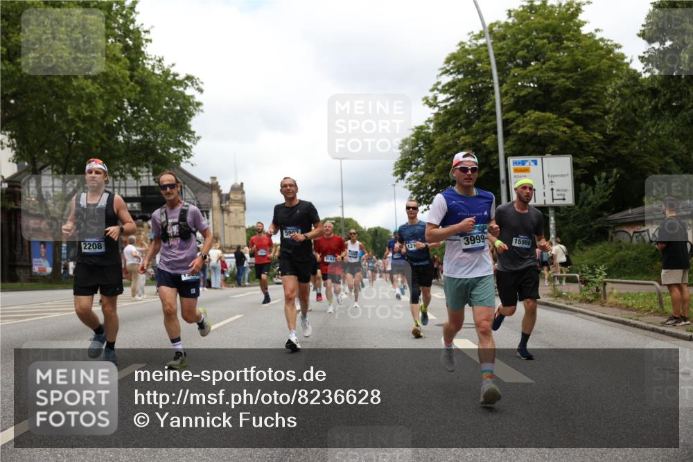 29.06.2025 - hella hamburg halbmarathon Yannick Fuchs http://msf.ph/oto/8236628 29.06.2025 10:47:09 20KM 1061, 1258, 1499, 1683, 1706, 1783, 2074, 2099, 2208, 2346, 2910, 3059, 3334, 3399, 3999, 4065, 4419, 4587, 4635, 5077, 5607, 5907, 6198, 6628, 6897, 7177, 7509, 7864, 8273, 8361, 8587, 8651, 9065, 9163, 9537, 10724, 11217, 11588, 11589, 11604, 11689, 11992, 12155, 12413, 12482, 12490, 12875, 12910, 14323, 15126, 15179, 15430, 15681, 15980, 16467, 16538, 16986, 18249, 18720, 18901, 19208, 19244 meine-sportfotos.de