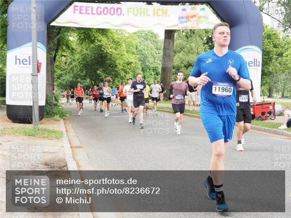 29.06.2025 - hella hamburg halbmarathon MichiJ http://msf.ph/oto/8236672 29.06.2025 10:50:04 Zwischen KM18-KM19 1427, 1464, 2683, 7243, 9554, 11960, 12479, 13503, 17532, 18999, 19023 meine-sportfotos.de