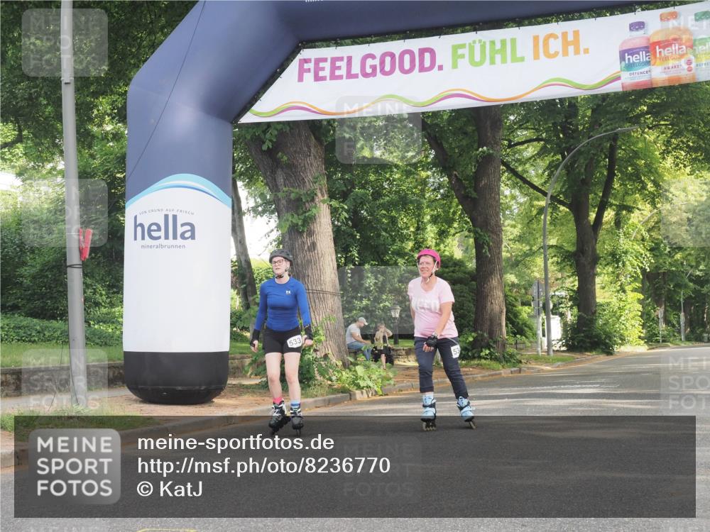 29.06.2025 - hella hamburg halbmarathon KatJ http://msf.ph/oto/8236770 29.06.2025 09:47:28 Zwischen KM18-KM19  meine-sportfotos.de
