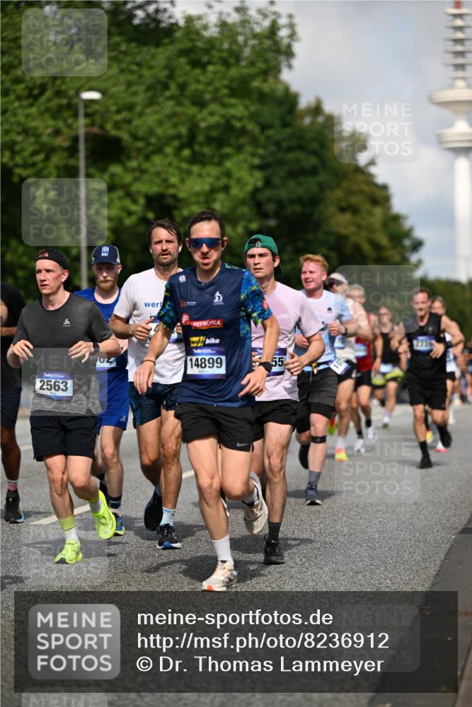29.06.2025 - hella hamburg halbmarathon Dr. Thomas Lammeyer http://msf.ph/oto/8236912 29.06.2025 09:50:40 Kennedybrücke 1002, 1407, 1411, 1910, 1959, 2121, 2228, 2563, 2774, 2836, 2851, 3790, 3935, 4246, 4740, 5961, 6032, 6305, 6473, 6915, 7080, 7622, 7831, 7867, 7972, 8366, 8395, 9171, 9376, 9508, 10771, 11055 meine-sportfotos.de