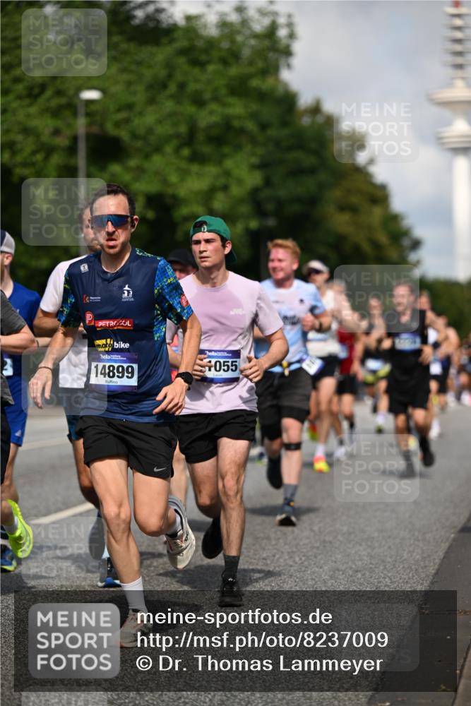 29.06.2025 - hella hamburg halbmarathon Dr. Thomas Lammeyer http://msf.ph/oto/8237009 29.06.2025 09:50:41 Kennedybrücke 1002, 1217, 1407, 1910, 1959, 2121, 2228, 2563, 2774, 2836, 2851, 3790, 3935, 4246, 4740, 5961, 6032, 6305, 6473, 6915, 7080, 7831, 7867, 7972, 8366, 8395, 9171, 9376, 9508, 10771, 11055 meine-sportfotos.de