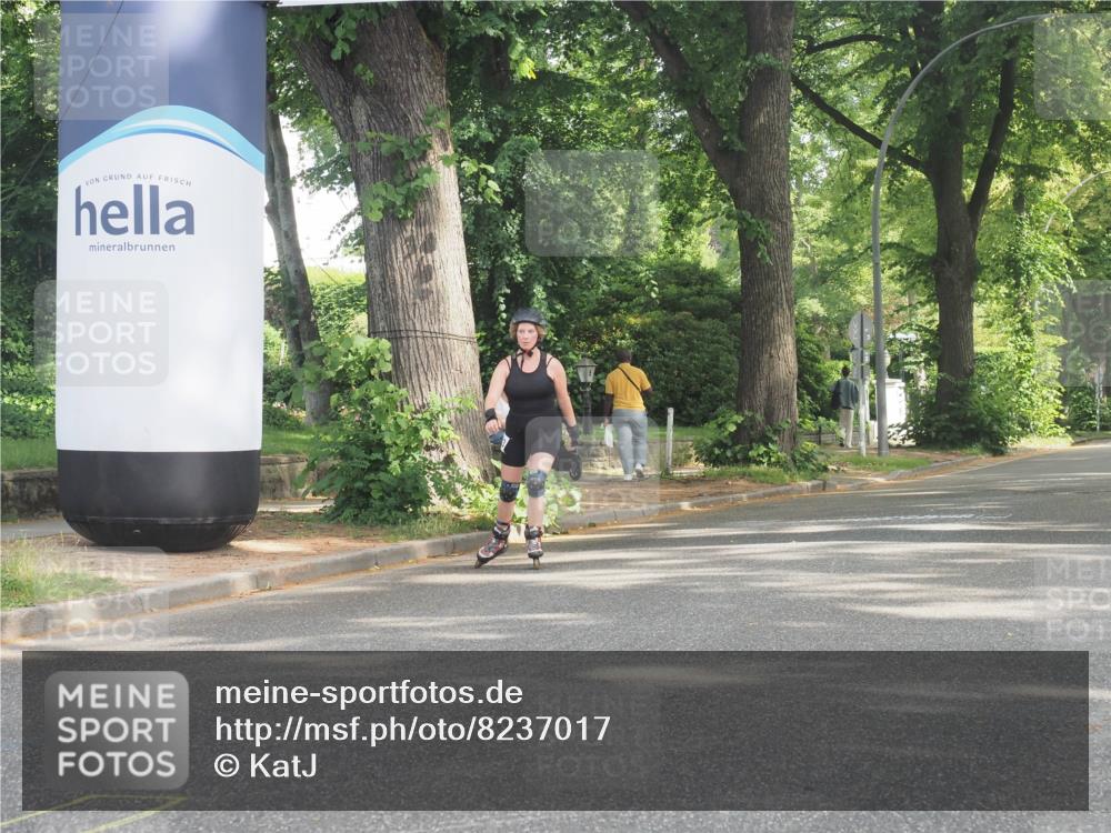 29.06.2025 - hella hamburg halbmarathon KatJ http://msf.ph/oto/8237017 29.06.2025 09:48:12 Zwischen KM18-KM19  meine-sportfotos.de