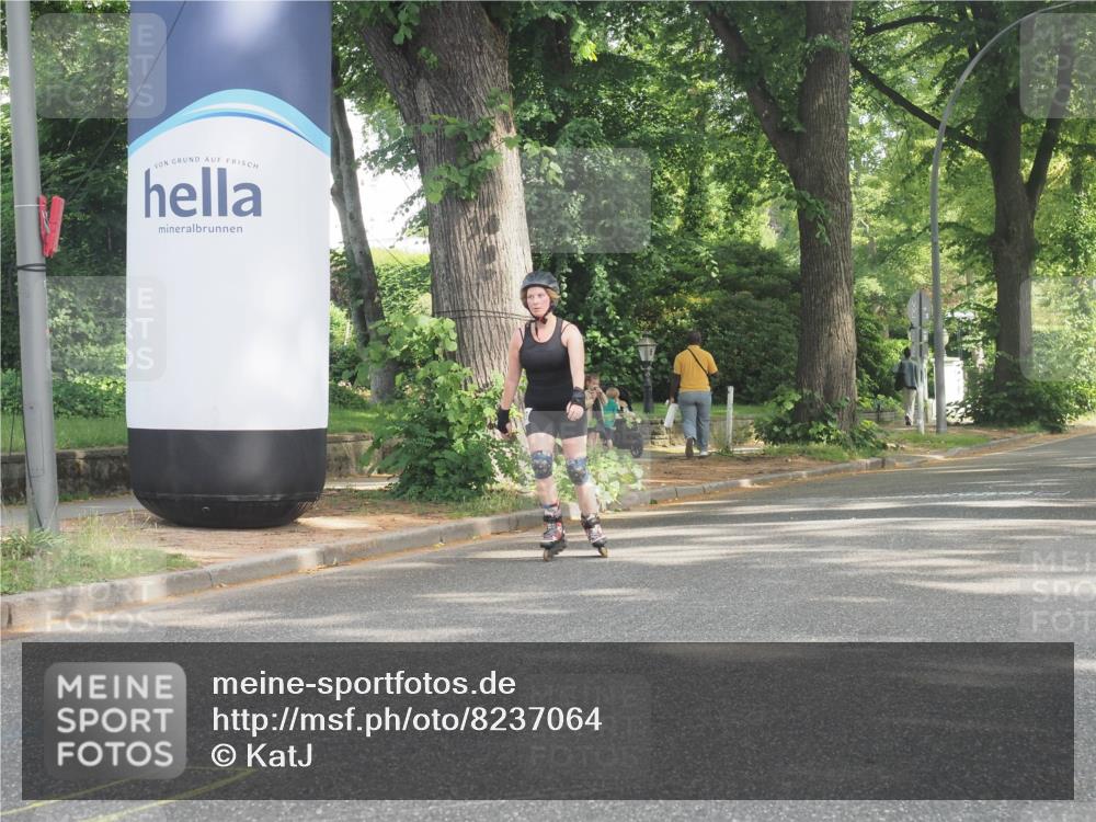 29.06.2025 - hella hamburg halbmarathon KatJ http://msf.ph/oto/8237064 29.06.2025 09:48:12 Zwischen KM18-KM19  meine-sportfotos.de