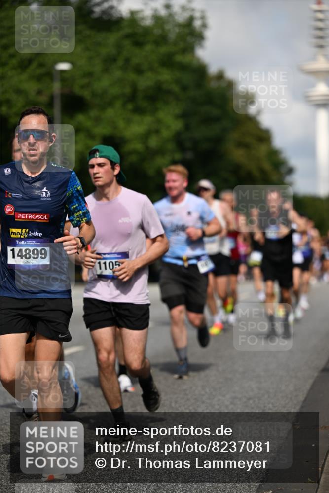 29.06.2025 - hella hamburg halbmarathon Dr. Thomas Lammeyer http://msf.ph/oto/8237081 29.06.2025 09:50:41 Kennedybrücke 1002, 1217, 1407, 1910, 1959, 2121, 2228, 2563, 2774, 2836, 2851, 3790, 3935, 4246, 4740, 5961, 6032, 6305, 6473, 6915, 7080, 7831, 7867, 7972, 8366, 8395, 9171, 9376, 9508, 10771, 11055 meine-sportfotos.de