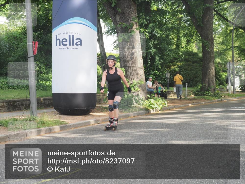 29.06.2025 - hella hamburg halbmarathon KatJ http://msf.ph/oto/8237097 29.06.2025 09:48:13 Zwischen KM18-KM19  meine-sportfotos.de