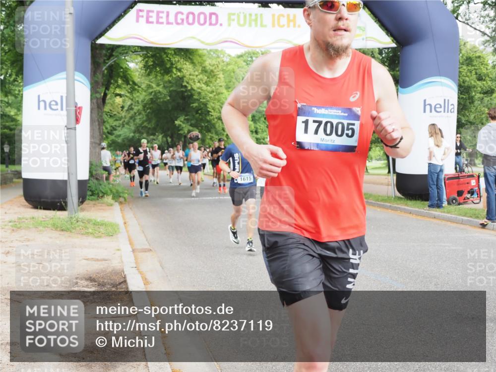 29.06.2025 - hella hamburg halbmarathon MichiJ http://msf.ph/oto/8237119 29.06.2025 10:27:18 Zwischen KM18-KM19 1164, 1615, 2525, 2849, 3014, 3530, 11055, 17005 meine-sportfotos.de