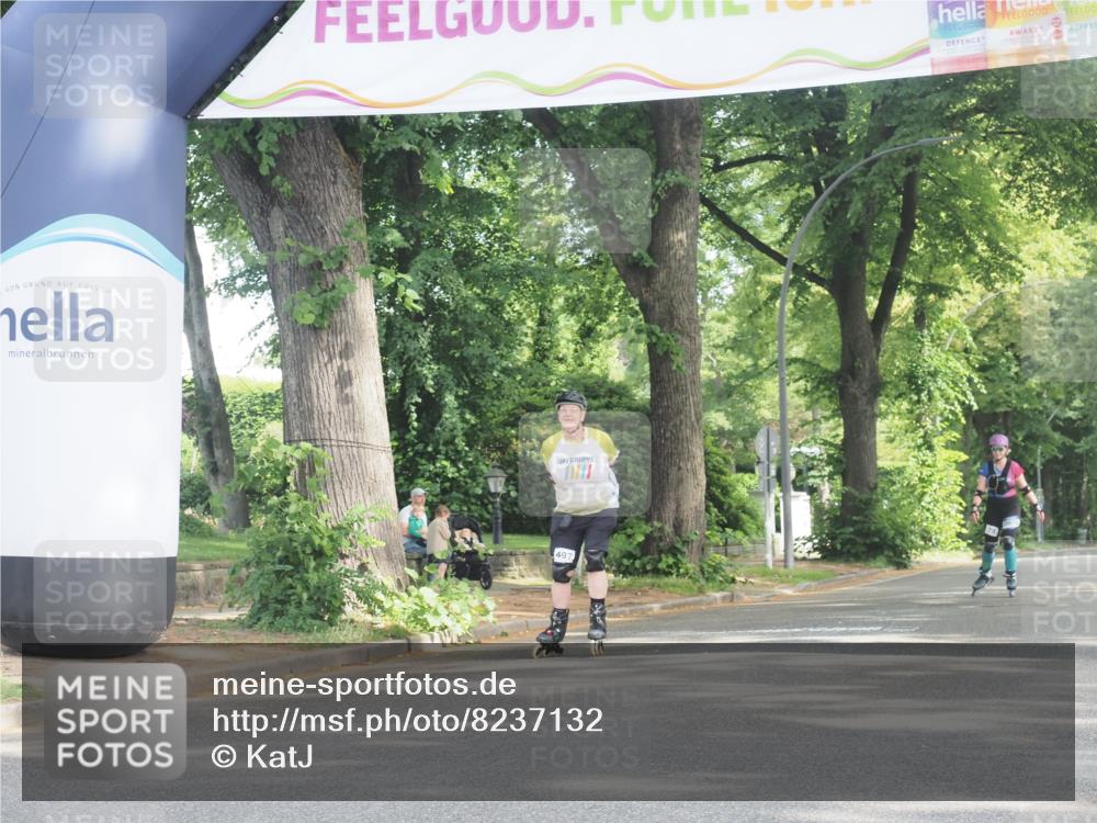 29.06.2025 - hella hamburg halbmarathon KatJ http://msf.ph/oto/8237132 29.06.2025 09:48:57 Zwischen KM18-KM19  meine-sportfotos.de