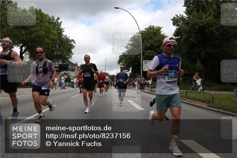 29.06.2025 - hella hamburg halbmarathon Yannick Fuchs http://msf.ph/oto/8237156 29.06.2025 10:47:10 20KM 1061, 1258, 1499, 1683, 1706, 1783, 2074, 2099, 2208, 2346, 2910, 3059, 3334, 3399, 3999, 4065, 4419, 4587, 4635, 5077, 5607, 5907, 6198, 6628, 6897, 7177, 7509, 7864, 8273, 8361, 8390, 8651, 9065, 9163, 9537, 10724, 10895, 11217, 11588, 11589, 11604, 11689, 11992, 12155, 12413, 12482, 12490, 12875, 12910, 14323, 15126, 15179, 15430, 15681, 15980, 16467, 16538, 16986, 18249, 18590, 18720, 18901, 19208, 19244 meine-sportfotos.de