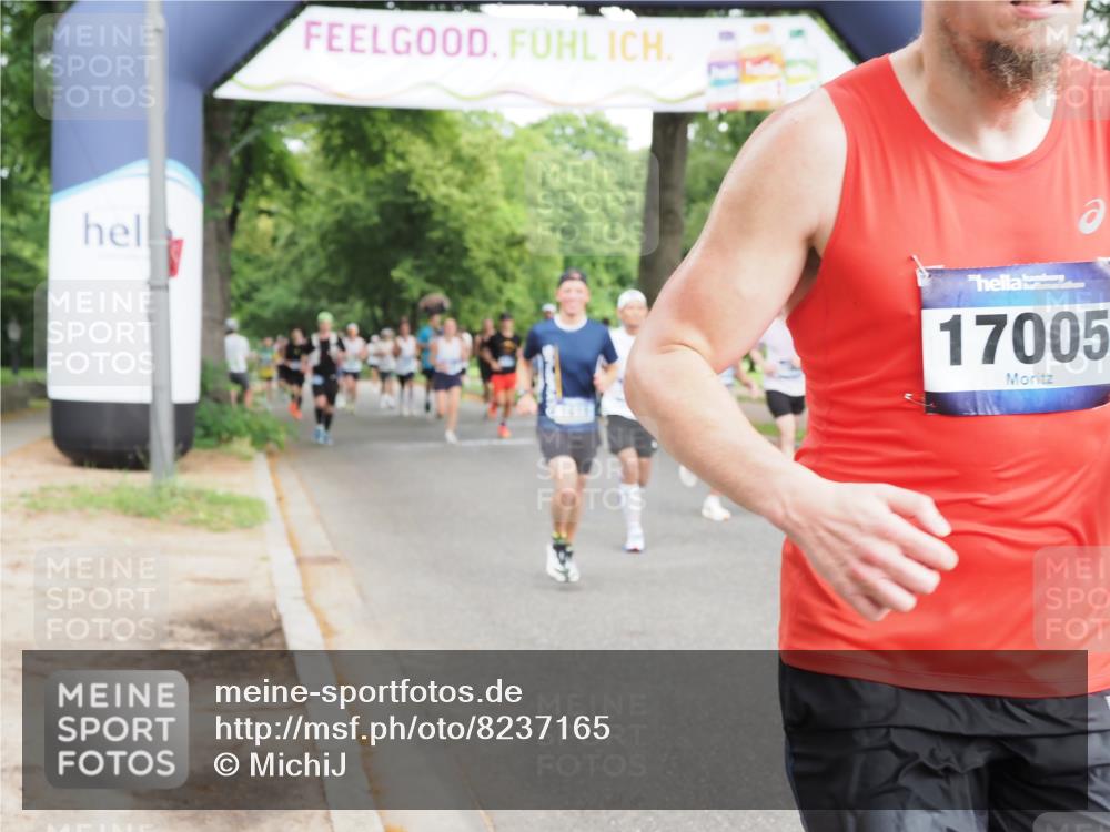 29.06.2025 - hella hamburg halbmarathon MichiJ http://msf.ph/oto/8237165 29.06.2025 10:27:18 Zwischen KM18-KM19 1164, 1615, 2525, 2849, 3014, 3530, 11055, 17005 meine-sportfotos.de