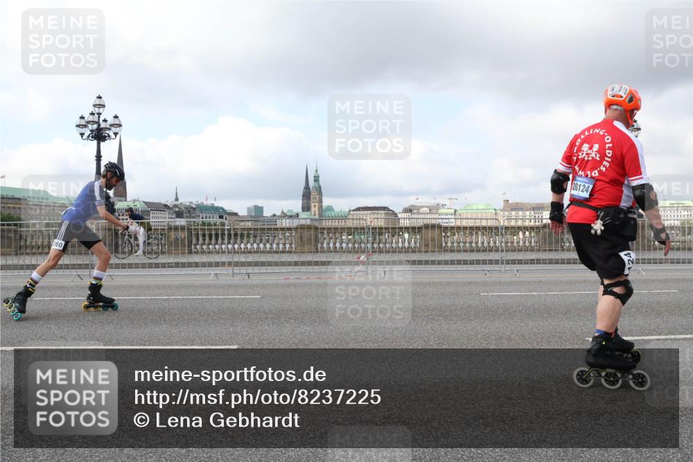29.06.2025 - hella hamburg halbmarathon Lena Gebhardt http://msf.ph/oto/8237225 29.06.2025 09:02:01 Lombardsbrücke  meine-sportfotos.de