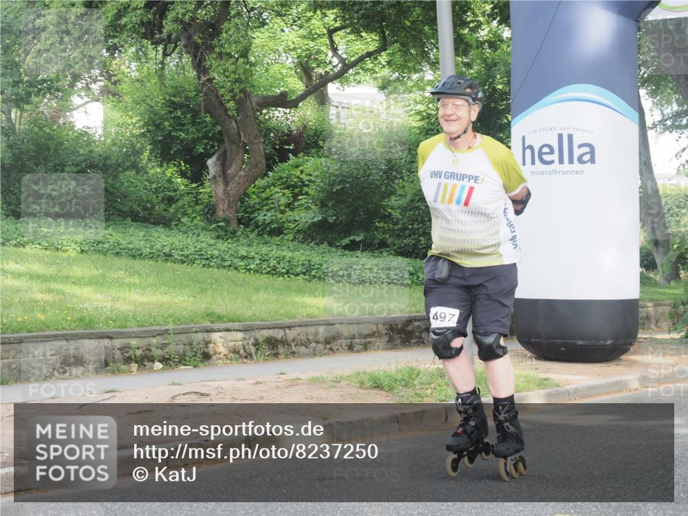 29.06.2025 - hella hamburg halbmarathon KatJ http://msf.ph/oto/8237250 29.06.2025 09:49:00 Zwischen KM18-KM19  meine-sportfotos.de