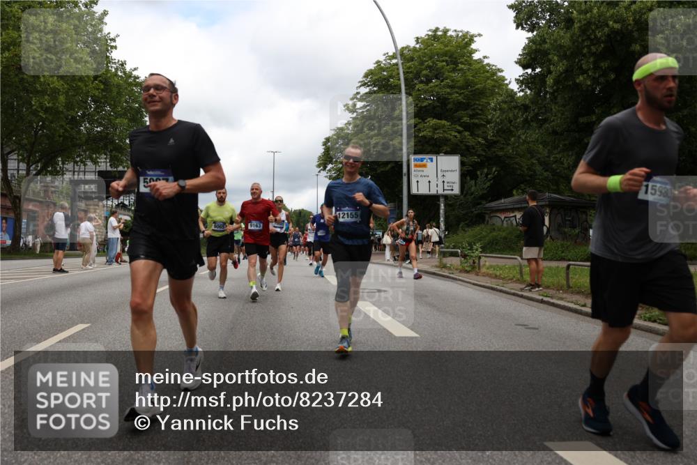 29.06.2025 - hella hamburg halbmarathon Yannick Fuchs http://msf.ph/oto/8237284 29.06.2025 10:47:10 20KM 1061, 1258, 1499, 1683, 1706, 1783, 2074, 2099, 2208, 2346, 2910, 3059, 3334, 3399, 3999, 4065, 4419, 4587, 4635, 5077, 5607, 5907, 6198, 6628, 6897, 7177, 7509, 7864, 8273, 8361, 8390, 8651, 9065, 9163, 9537, 10724, 10895, 11217, 11588, 11589, 11604, 11689, 11992, 12155, 12413, 12482, 12490, 12875, 12910, 14323, 15126, 15179, 15430, 15681, 15980, 16467, 16538, 16986, 18249, 18590, 18720, 18901, 19208, 19244 meine-sportfotos.de