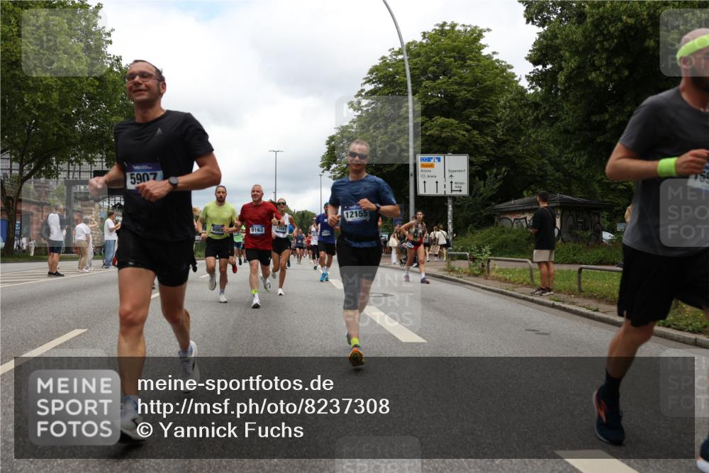 29.06.2025 - hella hamburg halbmarathon Yannick Fuchs http://msf.ph/oto/8237308 29.06.2025 10:47:10 20KM 1061, 1258, 1499, 1683, 1706, 1783, 2074, 2099, 2208, 2346, 2910, 3059, 3334, 3399, 3999, 4065, 4419, 4587, 4635, 5077, 5607, 5907, 6198, 6628, 6897, 7177, 7509, 7864, 8273, 8361, 8390, 8651, 9065, 9163, 9537, 10724, 10895, 11217, 11588, 11589, 11604, 11689, 11992, 12155, 12413, 12482, 12490, 12875, 12910, 14323, 15126, 15179, 15430, 15681, 15980, 16467, 16538, 16986, 18249, 18590, 18720, 18901, 19208, 19244 meine-sportfotos.de