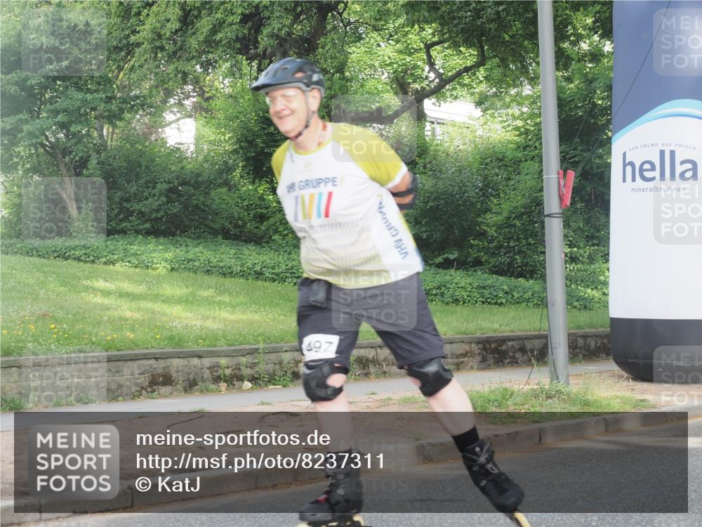 29.06.2025 - hella hamburg halbmarathon KatJ http://msf.ph/oto/8237311 29.06.2025 09:49:00 Zwischen KM18-KM19  meine-sportfotos.de