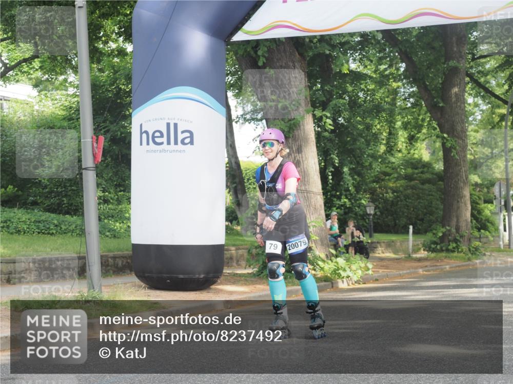 29.06.2025 - hella hamburg halbmarathon KatJ http://msf.ph/oto/8237492 29.06.2025 09:49:03 Zwischen KM18-KM19  meine-sportfotos.de