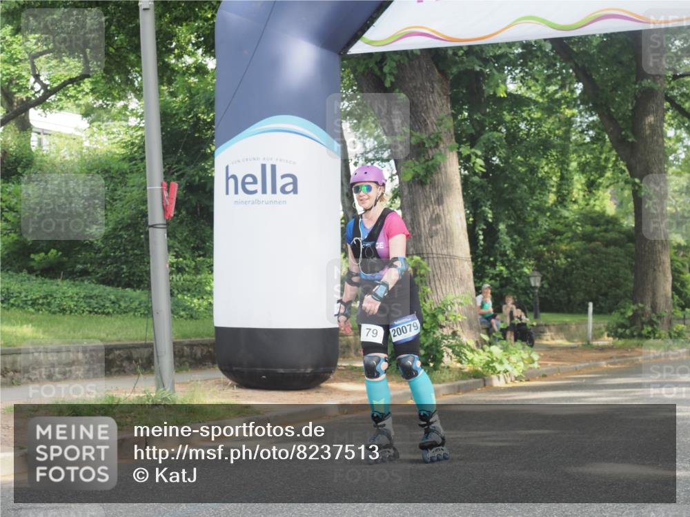 29.06.2025 - hella hamburg halbmarathon KatJ http://msf.ph/oto/8237513 29.06.2025 09:49:03 Zwischen KM18-KM19  meine-sportfotos.de