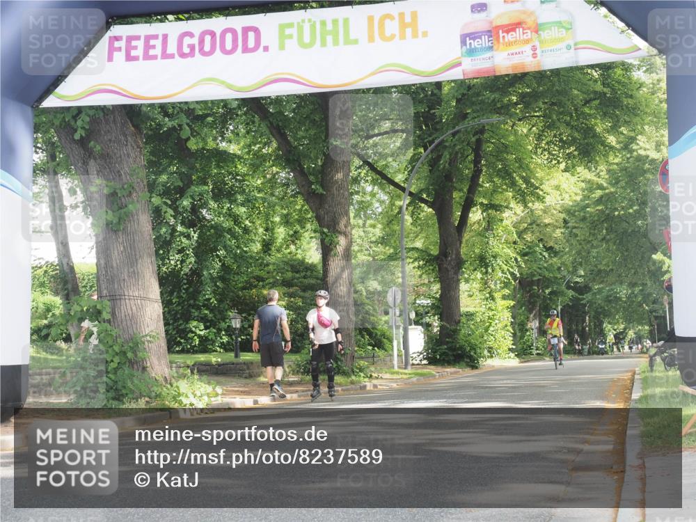 29.06.2025 - hella hamburg halbmarathon KatJ http://msf.ph/oto/8237589 29.06.2025 09:53:46 Zwischen KM18-KM19  meine-sportfotos.de