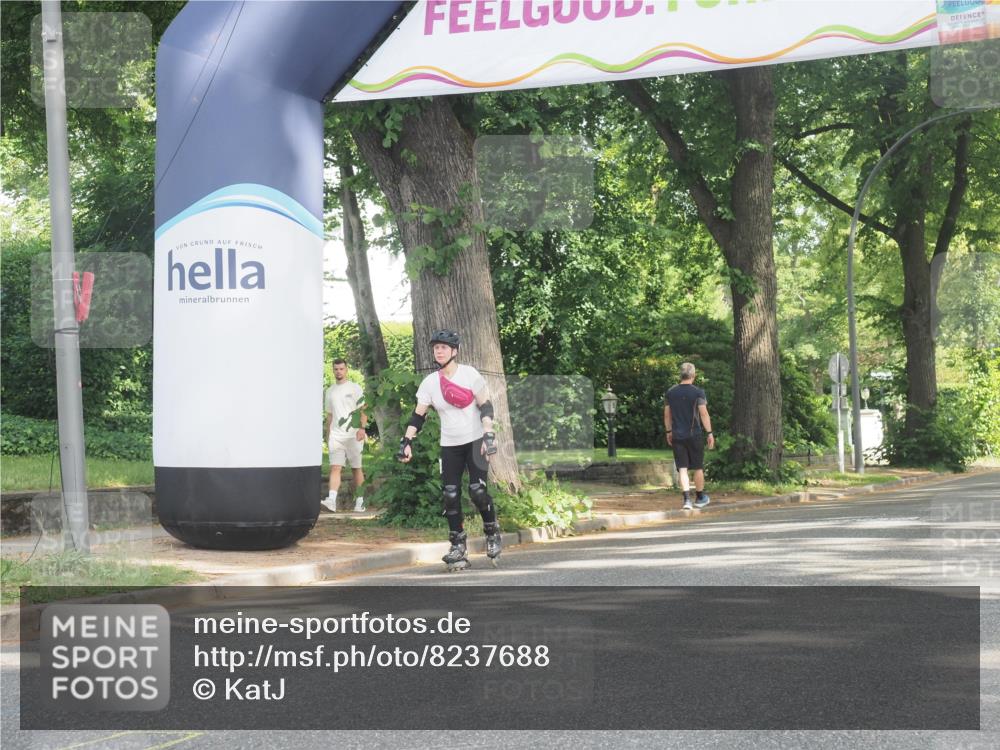 29.06.2025 - hella hamburg halbmarathon KatJ http://msf.ph/oto/8237688 29.06.2025 09:53:48 Zwischen KM18-KM19  meine-sportfotos.de