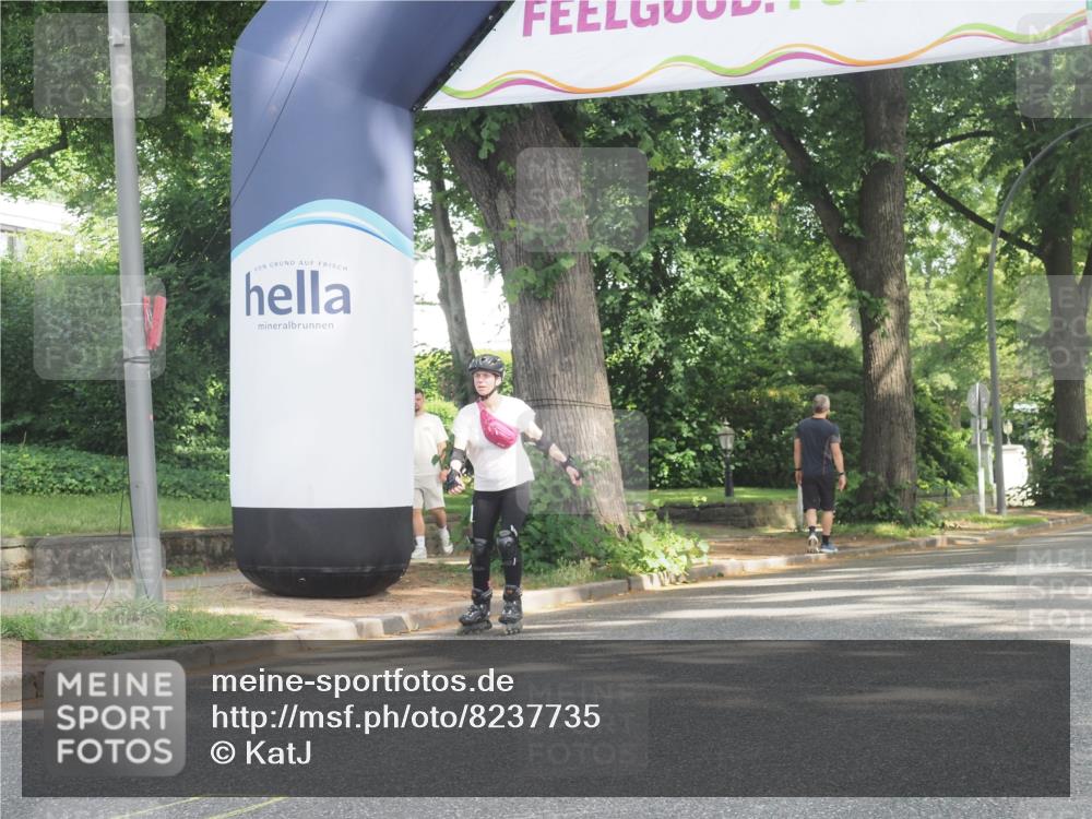 29.06.2025 - hella hamburg halbmarathon KatJ http://msf.ph/oto/8237735 29.06.2025 09:53:48 Zwischen KM18-KM19  meine-sportfotos.de