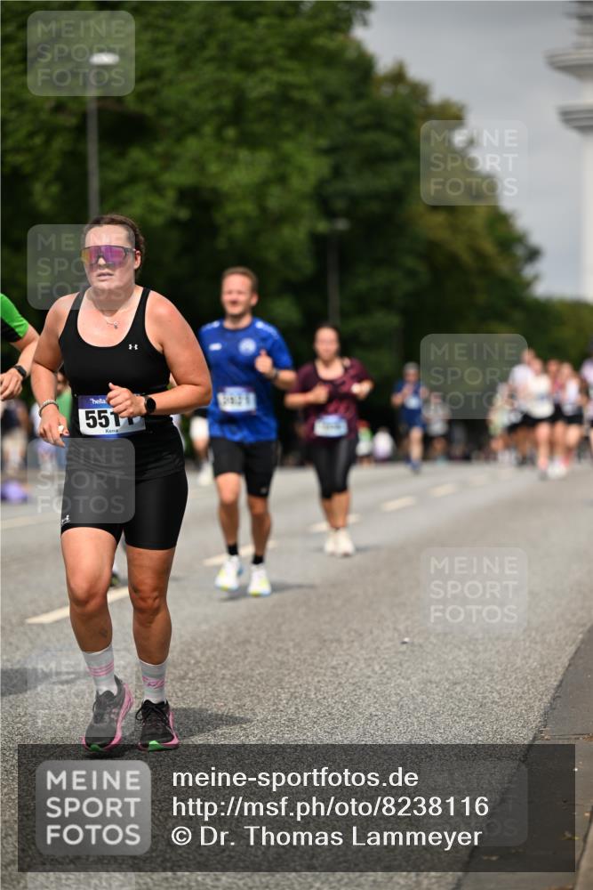 29.06.2025 - hella hamburg halbmarathon Dr. Thomas Lammeyer http://msf.ph/oto/8238116 29.06.2025 10:13:51 Kennedybrücke 1573, 1838, 3921, 5511, 7042, 7187, 7333, 7636, 8090, 8219, 8890, 9366, 9434, 9674, 9781, 10036, 10943, 11027, 11180 meine-sportfotos.de
