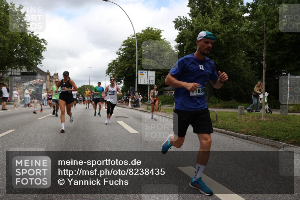 29.06.2025 - hella hamburg halbmarathon Yannick Fuchs http://msf.ph/oto/8238435 29.06.2025 10:47:13 20KM 1061, 1258, 1499, 1683, 1706, 1783, 2074, 2082, 2099, 2208, 2346, 2910, 3059, 3208, 3209, 3334, 3999, 4065, 4419, 4635, 4770, 5077, 5907, 6198, 6628, 7177, 7509, 7864, 8273, 8361, 8390, 8651, 9065, 9163, 9537, 10549, 10724, 10895, 11217, 11588, 11589, 11604, 11689, 11992, 12155, 12413, 12490, 12875, 12910, 13289, 14323, 15061, 15126, 15179, 15430, 15497, 15681, 15980, 16467, 16538, 16986, 18249, 18590, 18720, 18901, 19208, 19244 meine-sportfotos.de