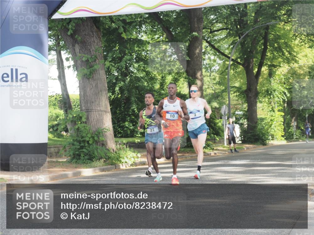 29.06.2025 - hella hamburg halbmarathon KatJ http://msf.ph/oto/8238472 29.06.2025 09:55:12 Zwischen KM18-KM19 7 meine-sportfotos.de