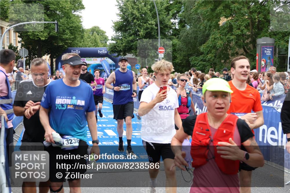 29.06.2025 - hella hamburg halbmarathon Zöllner http://msf.ph/oto/8238586 29.06.2025 10:55:32 Ziel 1130, 2252, 2771, 4951, 5319, 6591, 6938, 11554, 12544, 12584, 13234, 13267, 14036, 14592, 16213, 16334, 16609, 17603, 17940 meine-sportfotos.de