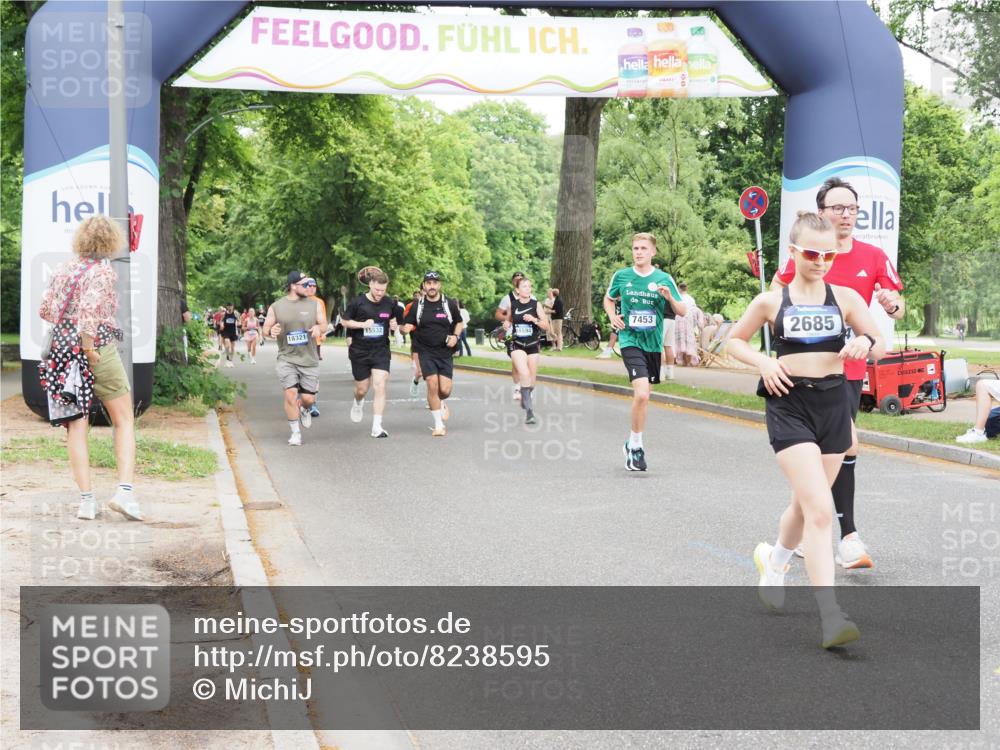 29.06.2025 - hella hamburg halbmarathon MichiJ http://msf.ph/oto/8238595 29.06.2025 10:50:16 Zwischen KM18-KM19 2424, 2685, 4328, 7290, 7453, 11208, 12315, 12316, 14493, 16367, 16478, 17071 meine-sportfotos.de